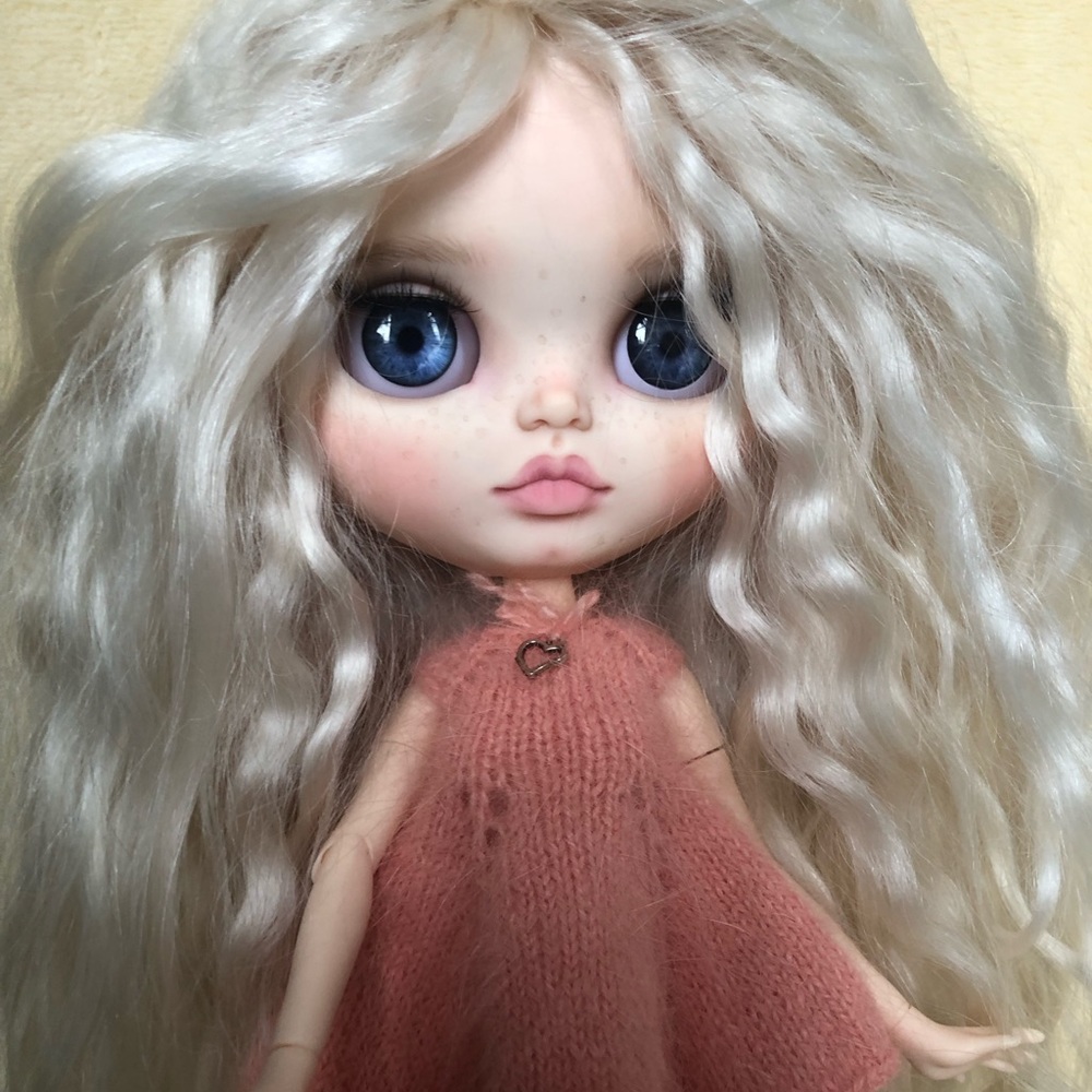 Blythe - Picture 8 of 11